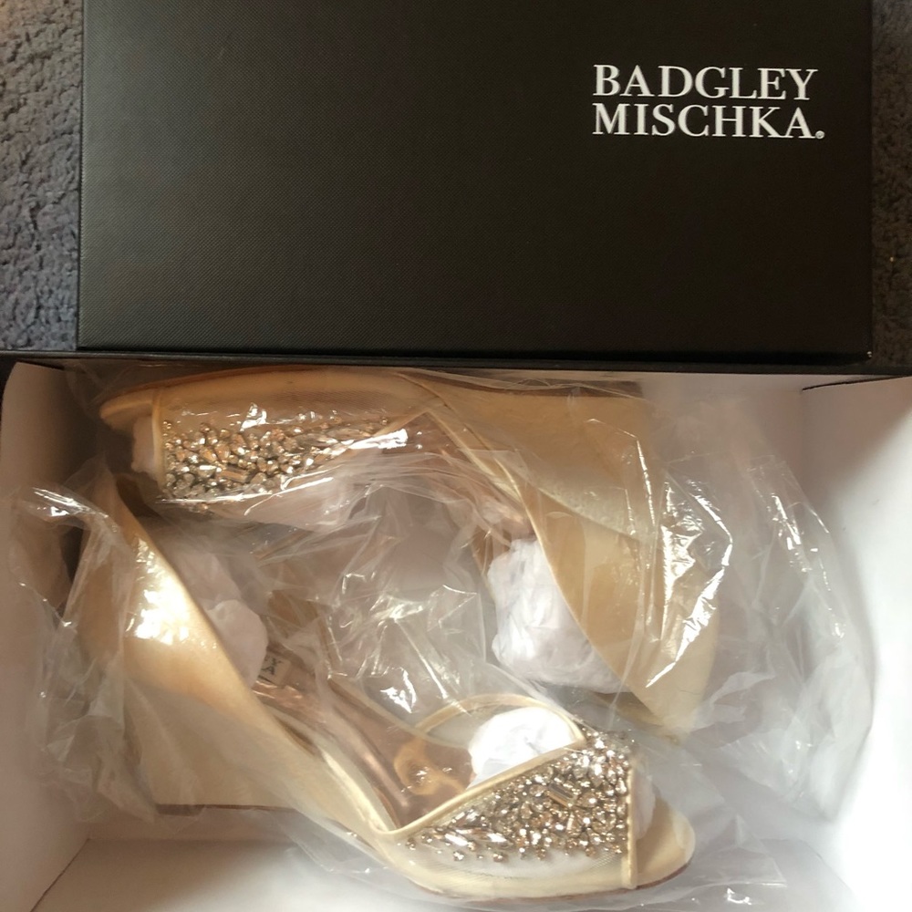 Badgley Mischka Wedges